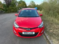 Used Hyundai i20 Active 86 HP (63 kW) 2013 Red Hatchback