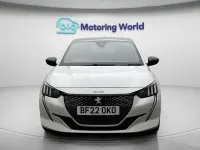 Used Peugeot 208 GT 102 HP (75 kW) 2022 White Hatchback