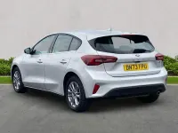 Begagnad Ford Focus Titanium 155 HK (114 kW) 2024 Silver Halvkombi
