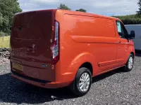 Used Ford Transit Custom Limited 130 HP (95 kW) 2023 Orange Van