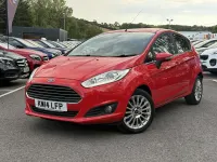 Used Ford Fiesta Titanium 98 HP (72 kW) 2014 Red Hatchback
