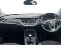 Used Vauxhall Grandland X SRi 131 HP (96 kW) 2021 Grey SUV
