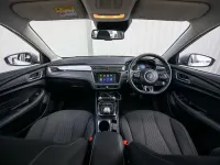 Used MG MG5 EV Excite 114 kW (156 HP) 2022 Silver Estate