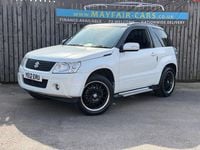Used Suzuki Grand Vitara SZ4 106 HP (77 kW) 2012 White SUV
