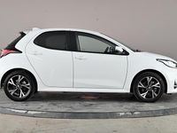 Used Toyota Yaris Design 116 HP (85 kW) 2024 White Hatchback