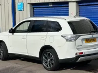 Used Mitsubishi Outlander 2014 White SUV