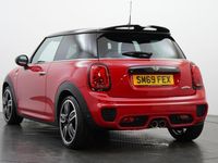 Używany Mini John Cooper Works Hatch 228 KM (167 kW) 2019 Czerwony Hatchback