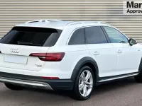 Used Audi A4 Allroad Sport 190 HP (139 kW) 2017 White Estate
