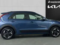 Used Kia Niro 150 kW (204 HP) 2025 Blue SUV