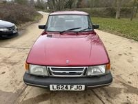 Used Saab 900 1993 Red Hatchback