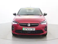 Usado Vauxhall Corsa-e Ultimate 100 kW (136 HP) 2023 Vermelho Citadino