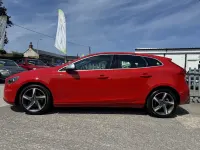 Used Volvo V40 R-Design 150 HP (110 kW) 2014 Red Hatchback