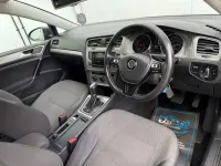 Używany VW Golf VII SE 110 KM (80 kW) 2015 Szary Kombi