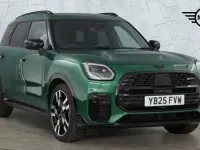 Używany Mini Countryman 168 KM (123 kW) 2025 Zielony SUV