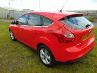 Used Ford Focus Zetec 115 HP (84 kW) 2014 Red Hatchback