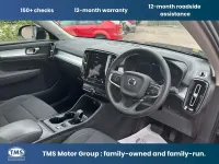 Used Volvo XC40 Momentum 163 HP (119 kW) 2022 Black SUV