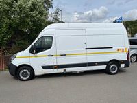 Used Vauxhall Movano Edition 135 HP (99 kW) 2020 White MPV