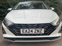 Used Hyundai i20 Advanced 101 HP (74 kW) 2024 Atlas white Hatchback