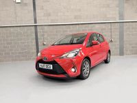Used Toyota Yaris 2017 Red Hatchback