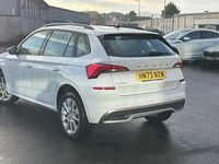 Used Skoda Kamiq SE 94 HP (69 kW) 2023 Moon white metallic SUV