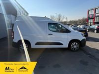 Used Peugeot Partner Premium 2022 White MPV