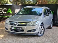 Used Vauxhall Astra Design Edition 138 HP (101 kW) 2007 Beige Estate