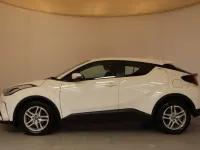 Used Toyota C-HR 120 HP (88 kW) 2023 White SUV