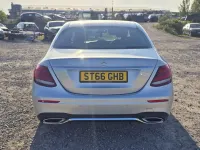 Begagnad Mercedes E220 AMG line 194 HK (142 kW) 2016 Silver Sedan