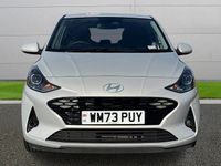 Gebraucht Hyundai i10 Premium 67 PS (49 kW) 2024 Grau Kleinwagen