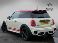 Used Mini Cooper S Hatch 207 HP (152 kW) 2017 White Hatchback
