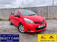 Used Toyota Yaris 101 HP (74 kW) 2013 Red Hatchback