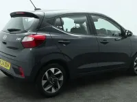 Używany Hyundai i10 Advanced 84 KM (61 kW) 2024 Szary Hatchback