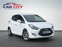 Used Hyundai ix20 SE 125 HP (91 kW) 2016 White Hatchback