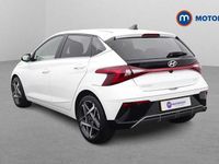 Used Hyundai i20 Premium 101 HP (74 kW) 2025 White Hatchback