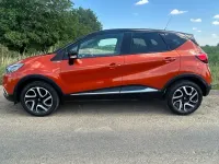 Used Renault Captur Dynamique 90 HP (66 kW) 2016 Orange/black SUV