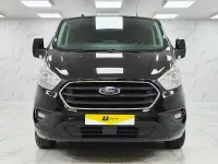 Begagnad Ford Transit Custom Limited 170 HK (125 kW) 2021 Svart Van