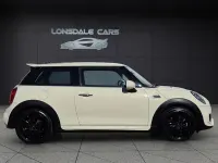 Used Mini Cooper Hatch 136 HP (100 kW) 2017 Silver Hatchback