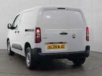 Used Vauxhall Combo 100 HP (73 kW) 2024 White MPV