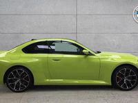 Begagnad BMW M2 Comfort Edition 473 HK (347 kW) 2025 Gul Sportkupé