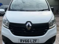 Used Renault Trafic Business 2016 White MPV