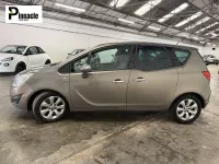 Used Vauxhall Meriva 100 HP (73 kW) 2011 Brown MPV