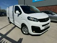 Gebraucht Vauxhall Vivaro Sportive 100 PS (73 kW) 2021 Weiß Van / Kleinbus