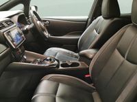 Used Nissan Leaf Tekna 160 kW (218 HP) 2022 Red Hatchback