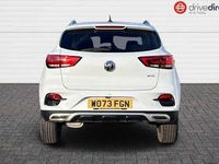 Used MG ZS Exclusive 111 HP (81 kW) 2024 White Hatchback