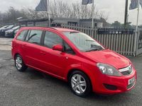 Used Vauxhall Zafira 115 HP (84 kW) 2013 Red MPV