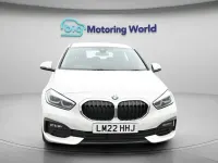 Usado BMW 118 136 HP (100 kW) 2022 Branco Citadino