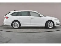 Used Skoda Octavia SE L 110 HP (80 kW) 2025 Moon white metallic Estate
