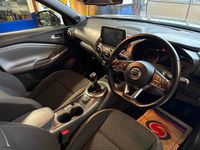 Used Nissan Juke N-Connecta 113 HP (83 kW) 2021 Grey SUV