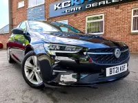 Usado Vauxhall Insignia Sport 122 CV (89 kW) 2021 Negro Utilitario