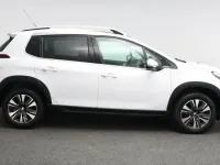 Used Peugeot 2008 Allure Premium 81 HP (59 kW) 2018 White SUV